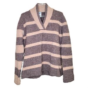 11) PATAGONIA "Water Girl" 100% Lambswool Sweater Sz. L